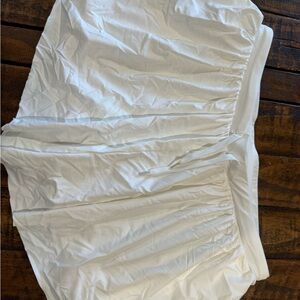 Gold Hinge NWT white flouncy shirts